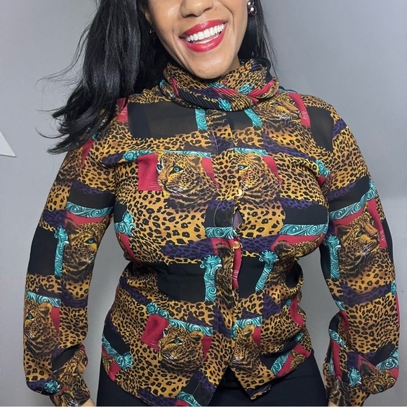 Vintage maximalist leopard top animal patchwork AOP blouse mobwife eccentric art - Picture 2 of 9